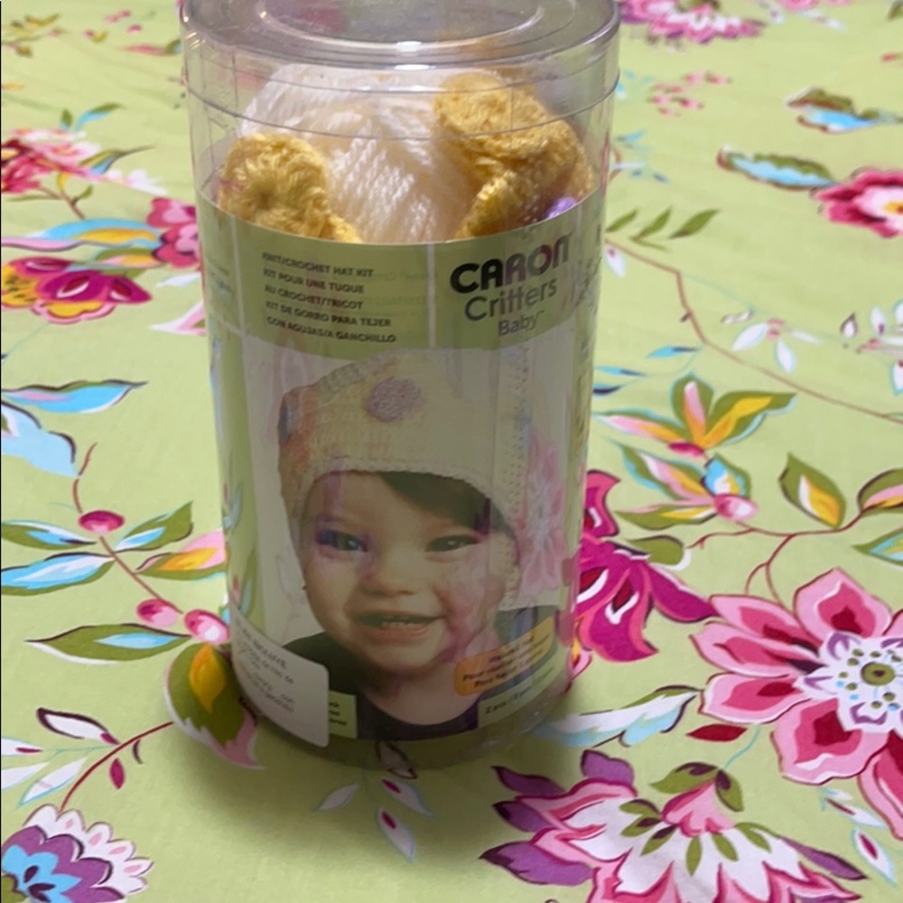 Caron Critters Baby knit/crochet hat kit. New